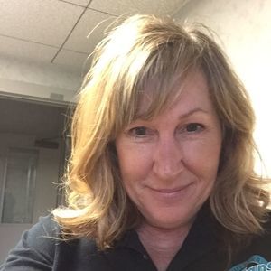 Meet your Posher, Laurie